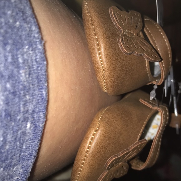 CARTER’S Baby Girl 3-6m Brwn Dress Shoe-Butterfly - Picture 7 of 12